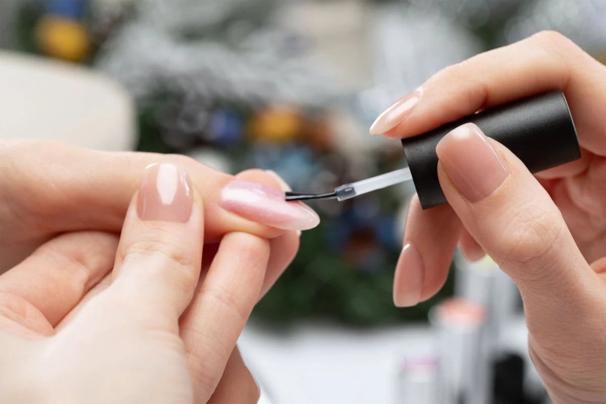 The evolution of nail treatment 'top coats'